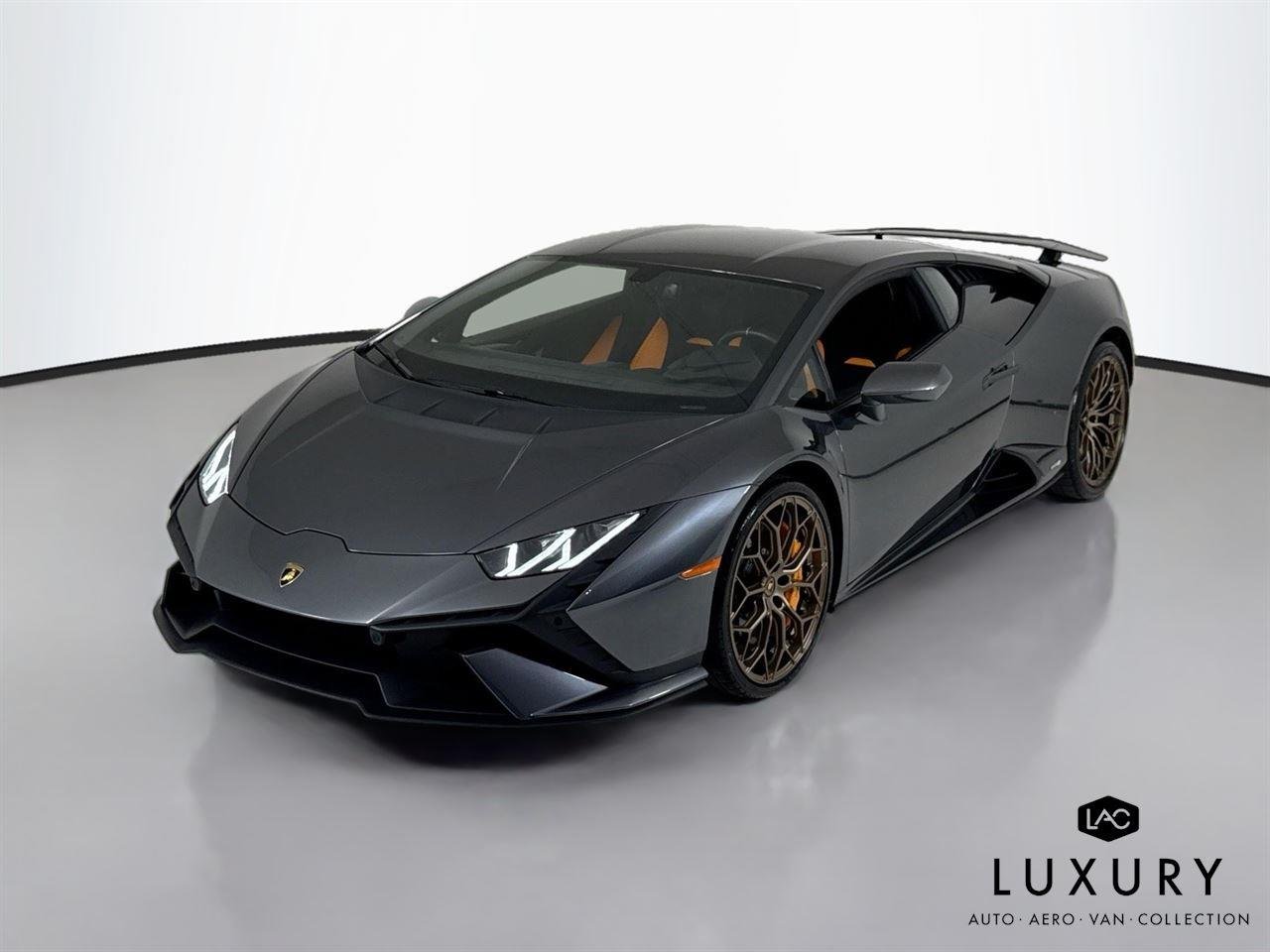Used 2023 Grigio Lynx Lamborghini Tecnica | Front PPF | Functional Pkg image 4
