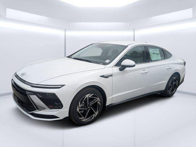 New 2026 White Hyundai SEL Sport image 7