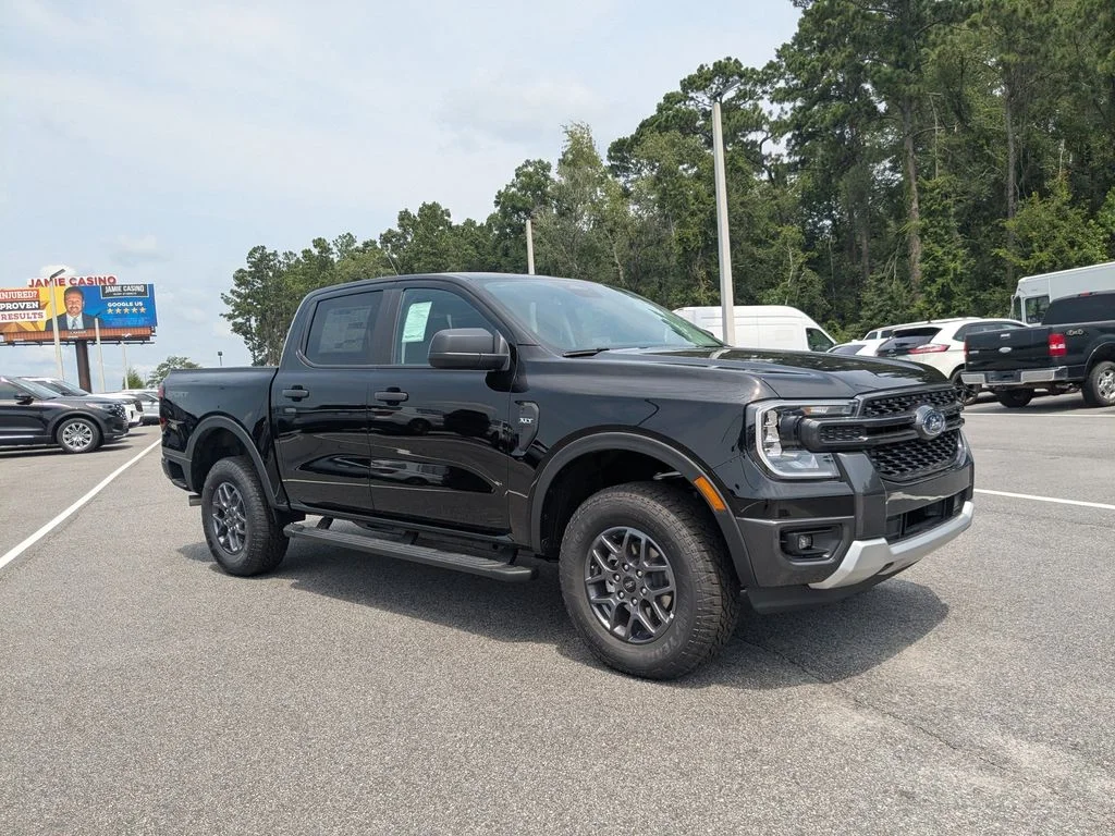 New 2026 Shadow Black Ford XLT image 2