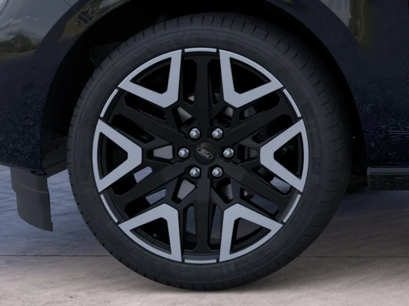 New 2026 Black Ford Platinum image 42