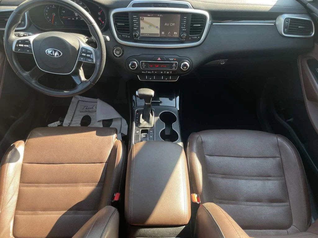 Used 2020 Black Kia SX image 23