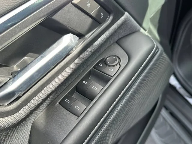 2026 GMC Sierra EV Elevation - Photo 13