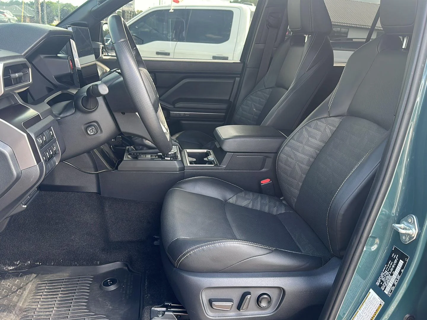 Used 2025 Everest Toyota TRD Off-Road Premium image 10