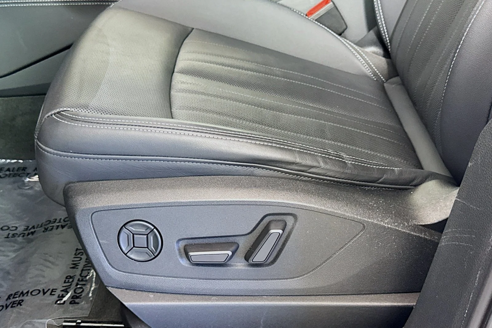 Used 2022 White Audi Premium Plus image 18
