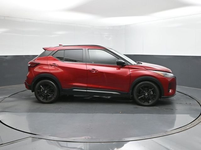 Used 2021 Red Nissan SR image 15