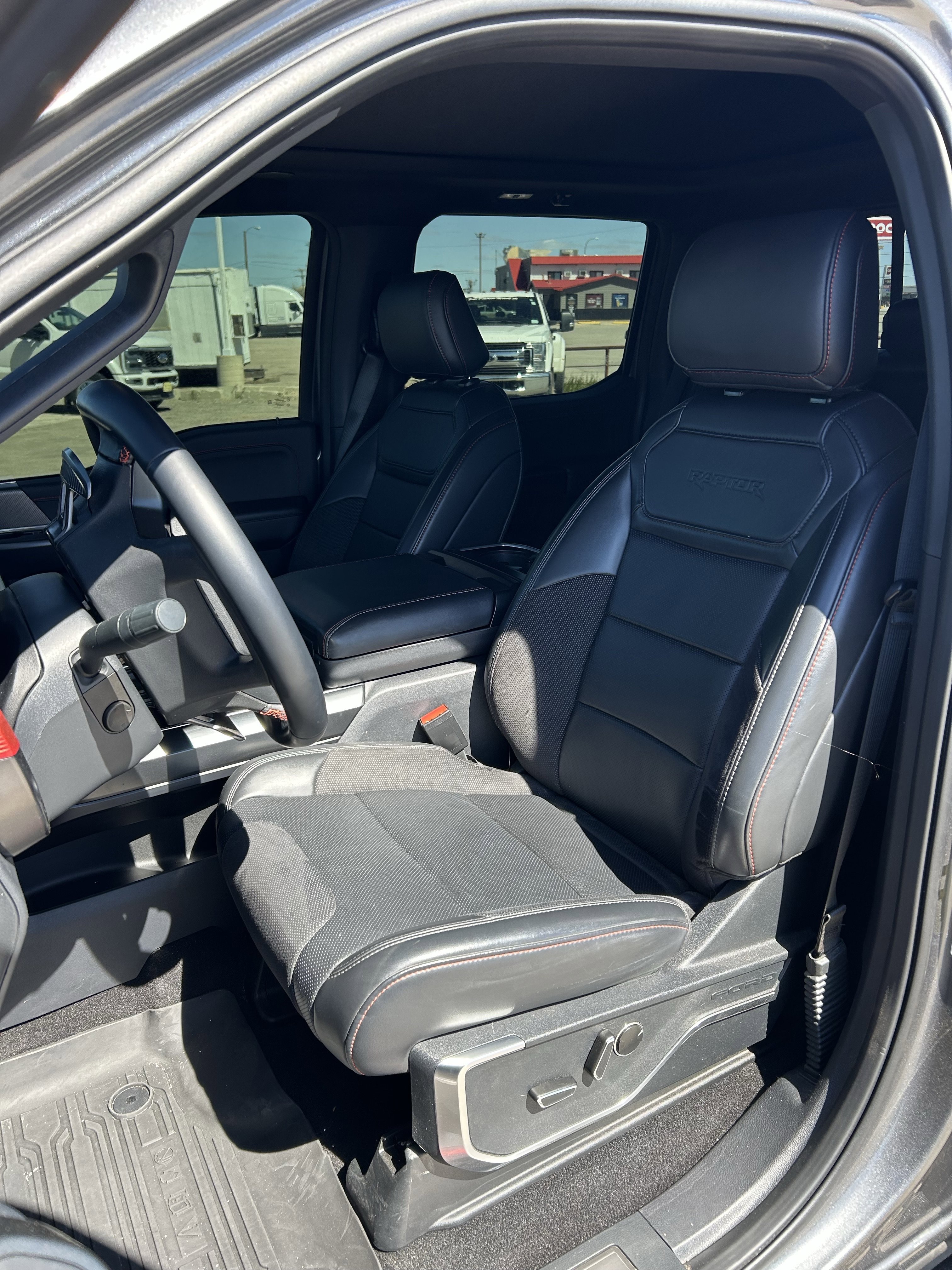 Used 2025 Carbonized Gray Metallic Ford Raptor image 10