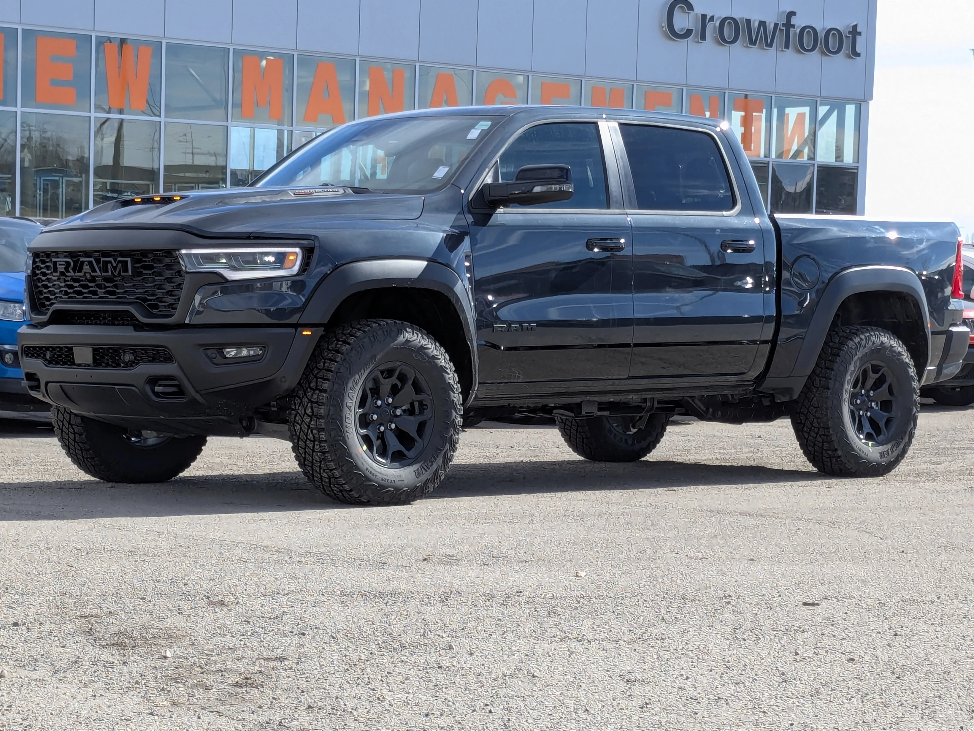 New 2026 Blue RAM RHO - - 3.0L Hurricane HO T-Turbo - RHO Level 1 Pkg w/ 14.4 Screen - Pano Sunroof & Massage Seats! image 4