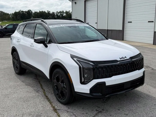 New 2027 Glacial White Pearl / Black Ro Kia X-Line image 9
