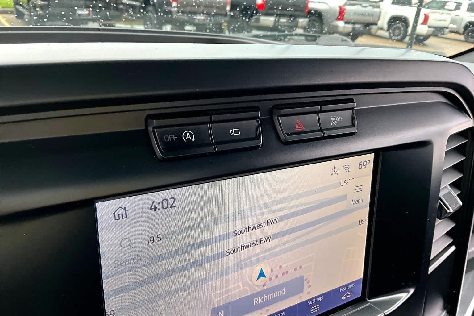 Used 2023 Oxford White Ford XL image 36