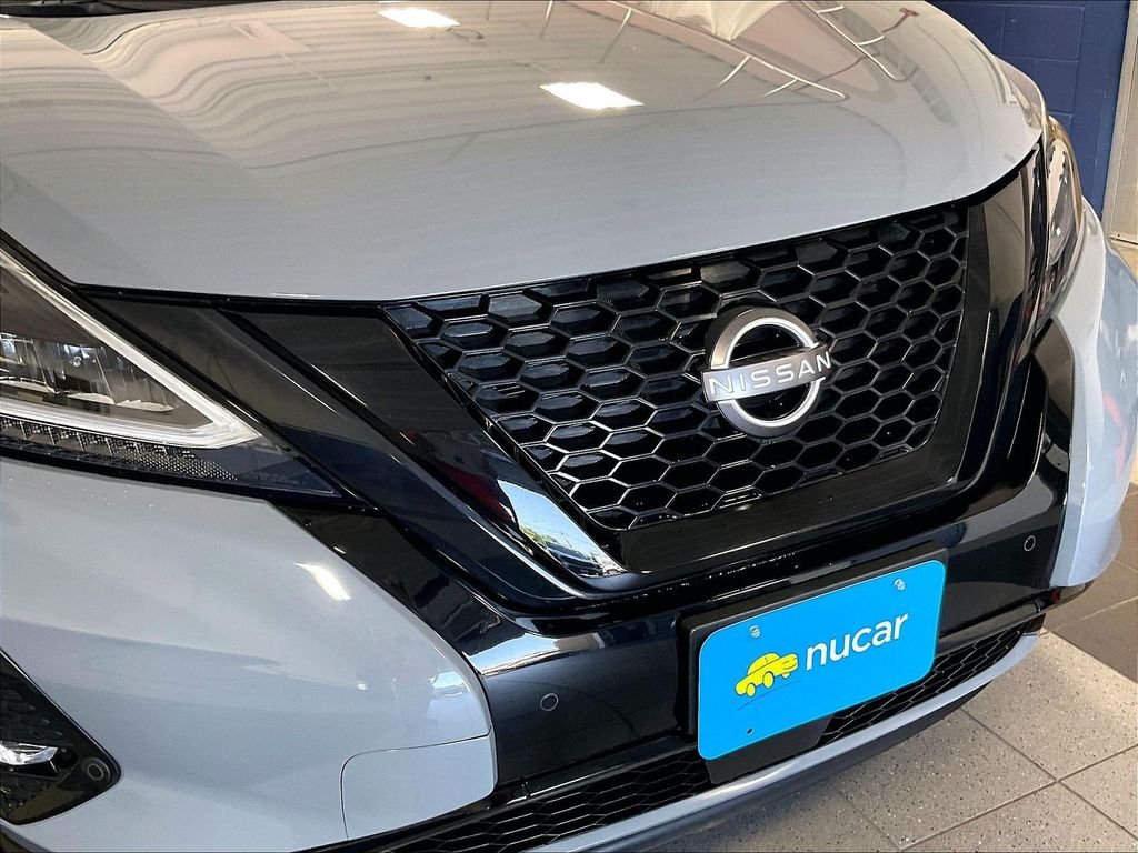 Used 2024 Gray Nissan SV image 31