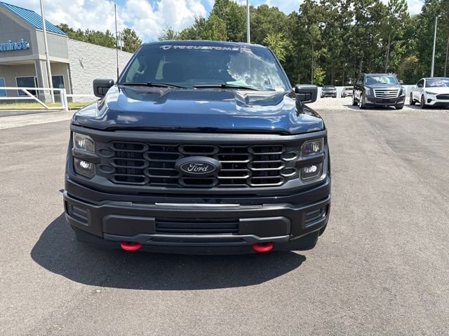 Used 2025 Blue Ford XL image 2