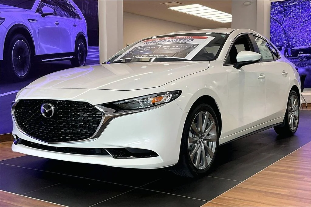 New 2026 Snowflake White Pearl Mazda 2.5 S Preferred image 2