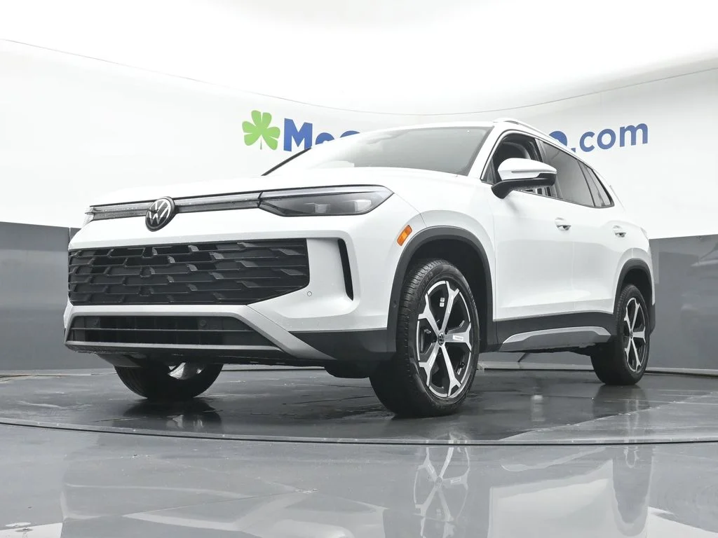 New 2026 White/off-white Volkswagen 2.0T SE image 6