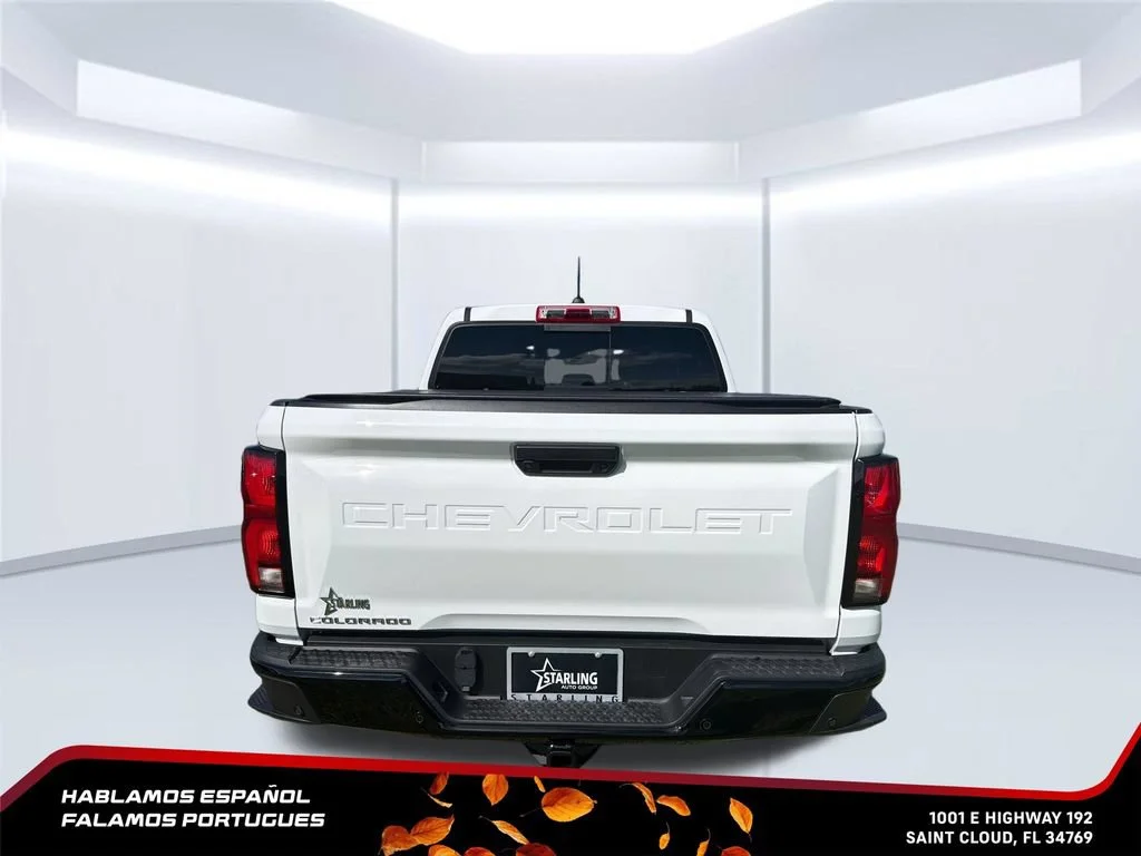Used 2023 SUMMIT WHITE Chevrolet 4WD Z71 image 4