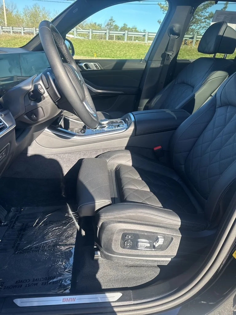 2026 BMW X5 50e - Photo 15