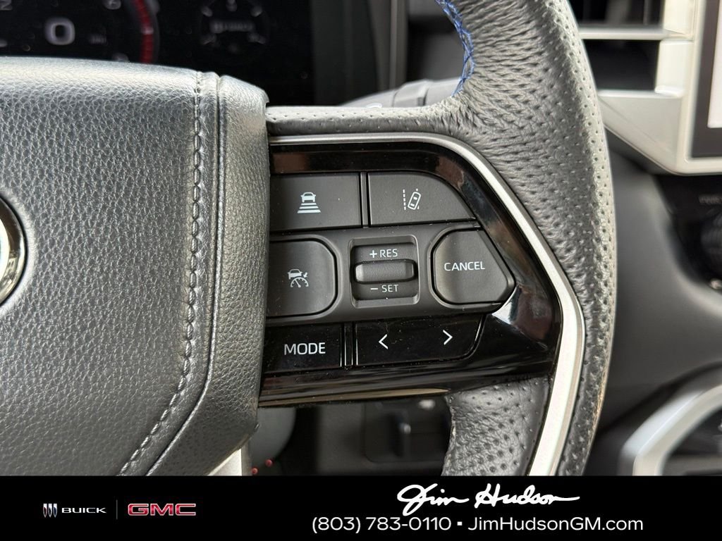Used 2024  Toyota Platinum image 31