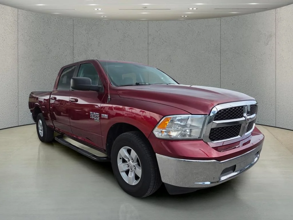 Used 2021 Delmonico Red Pearlcoat Ram SLT image 13