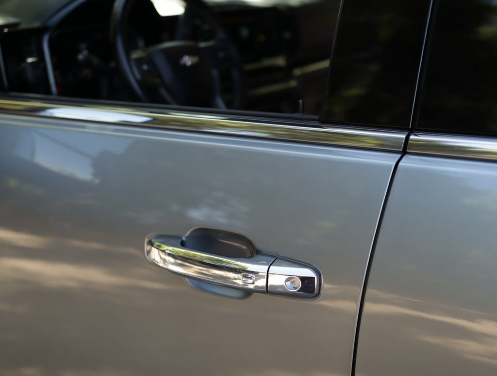 Used 2024 Sterling Gray Metallic Chevrolet High Country image 43
