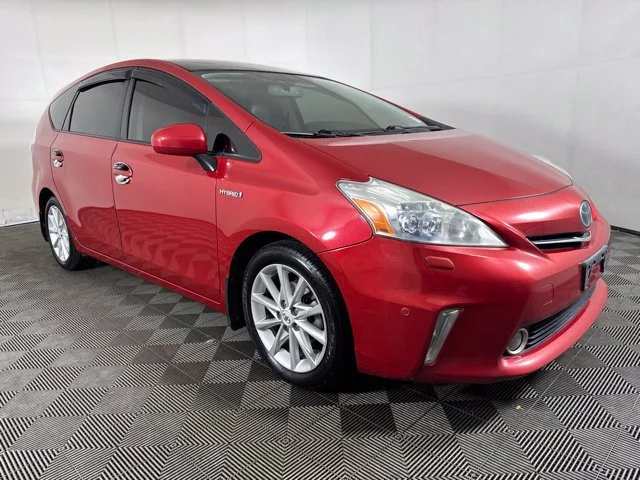 Used 2012 Barcelona Red Metallic Toyota Five image 1