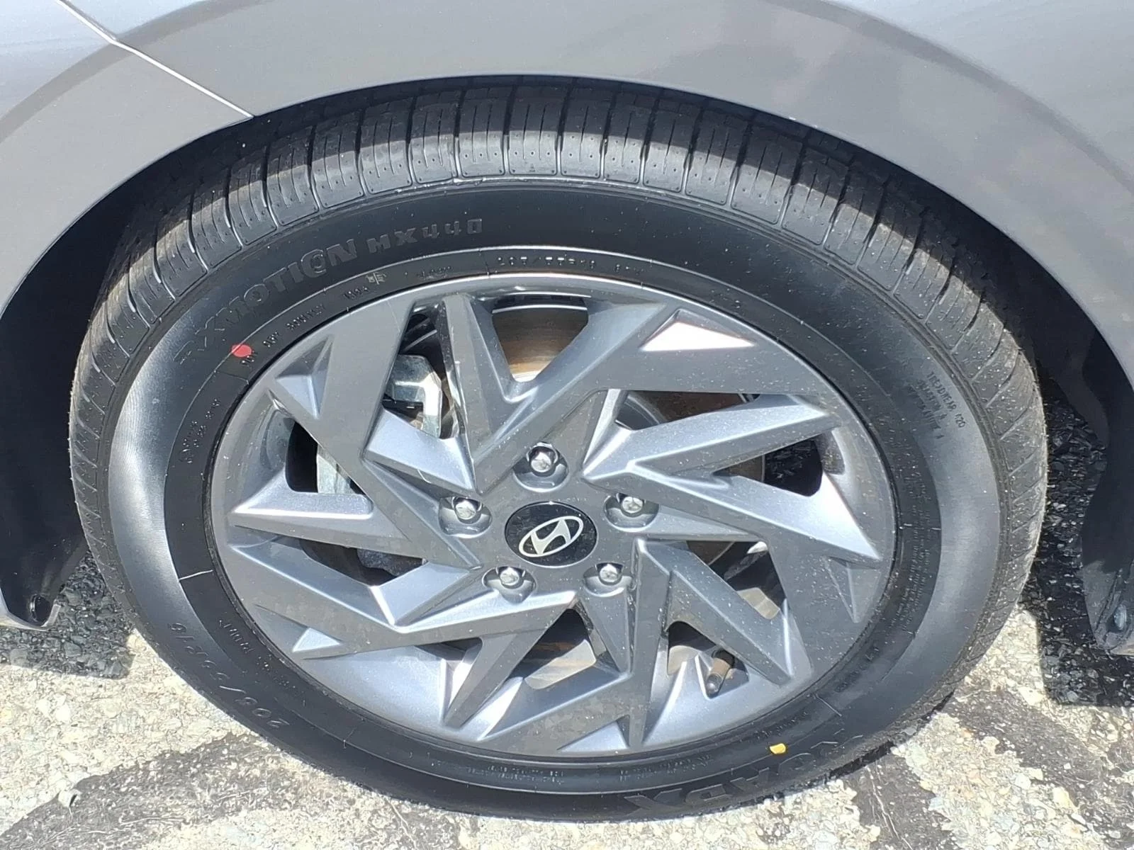 Used 2024 Fluid Metal Hyundai SEL image 10