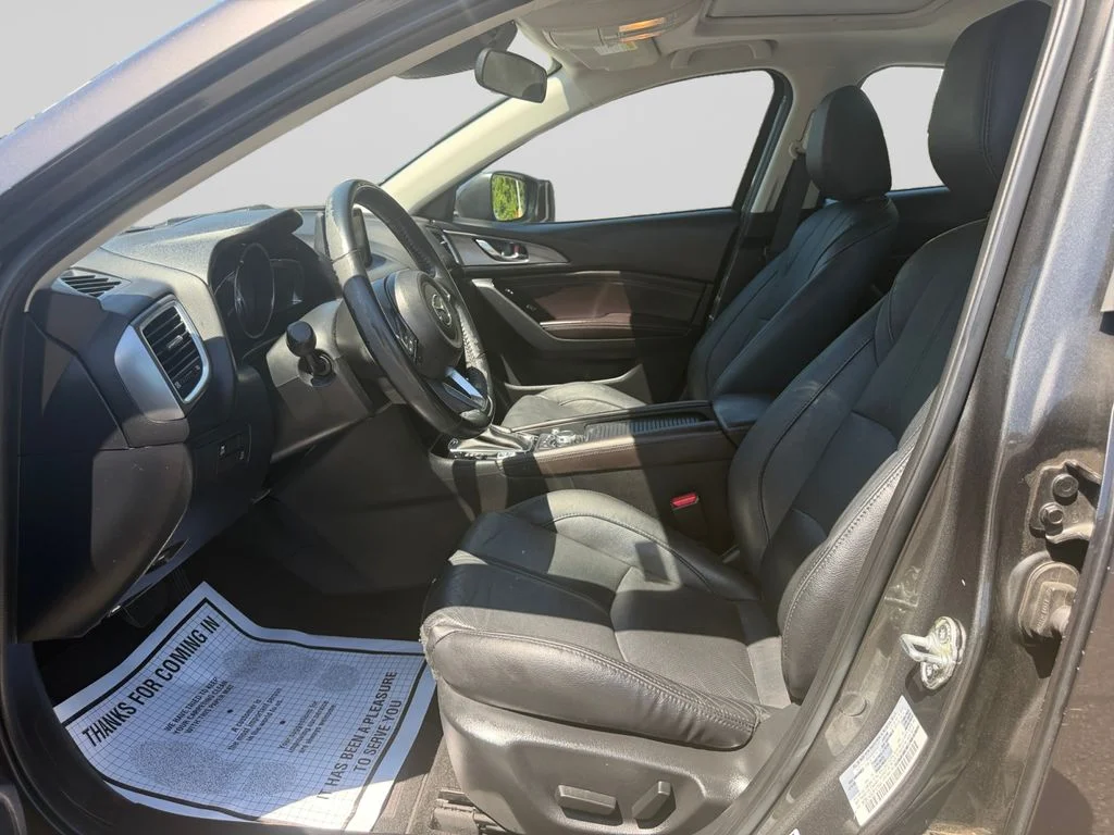 Used 2018 Gray Mazda Grand Touring image 10