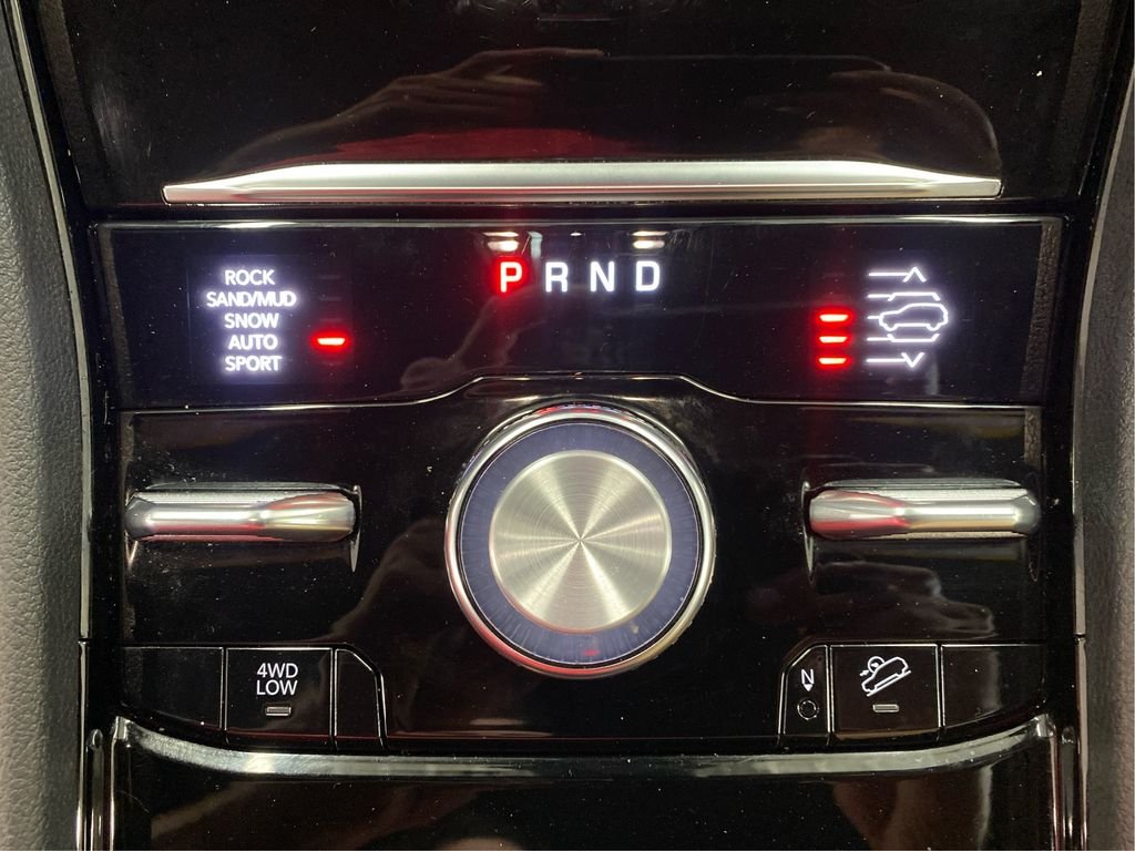 Used 2023 Silver Jeep Summit 4xe image 22