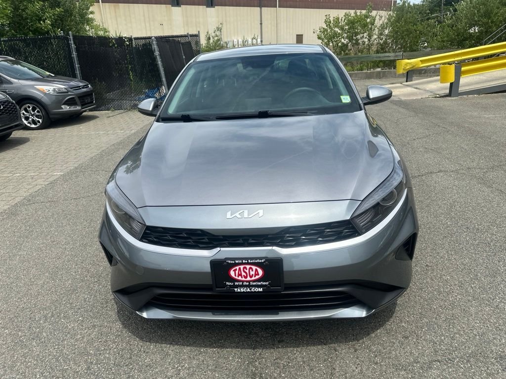 Used 2024 Gray Kia LXS image 7