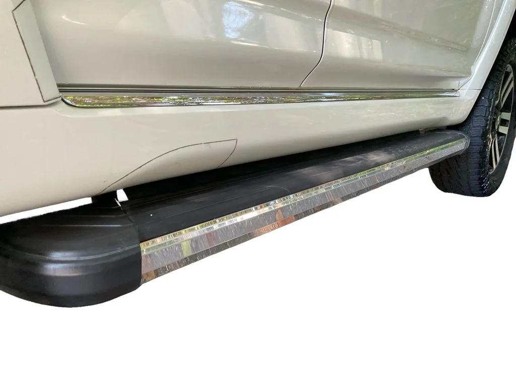 Used 2016 White Toyota Limited image 18