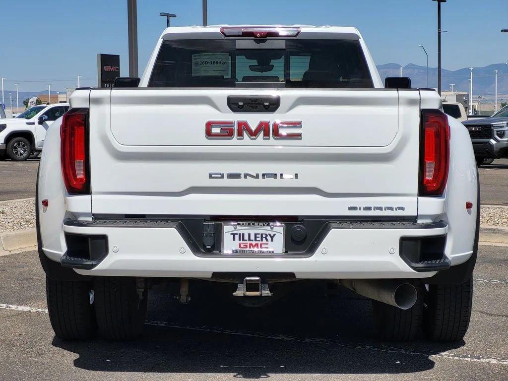 Used 2022 Summit White GMC Denali DRW image 6