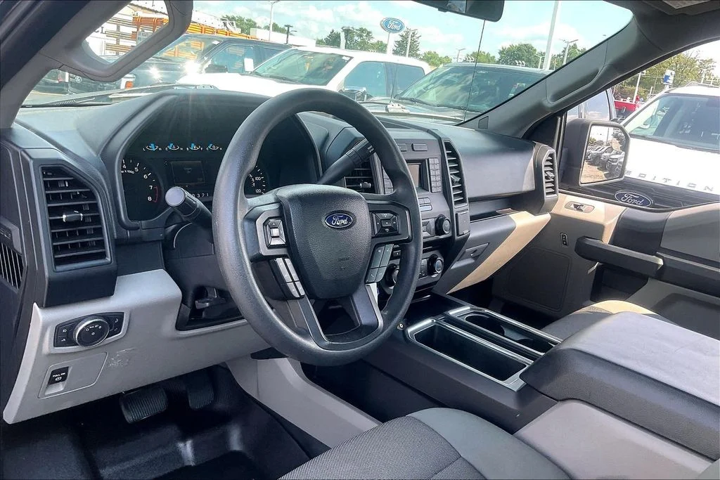 Used 2015 Black Ford XL image 13