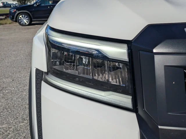 Used 2026 White Nissan PRO-4X image 10