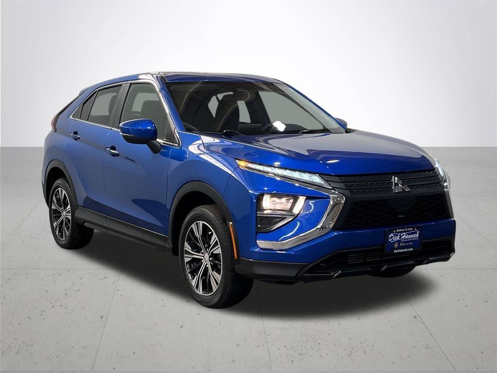 Used 2022 Octane Blue Metallic Mitsubishi ES image 8