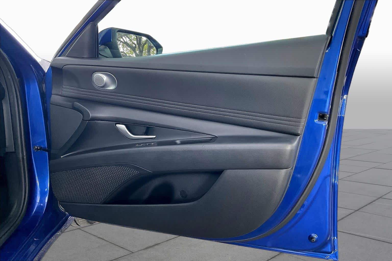 2021 Hyundai Elantra SEL - Photo 23
