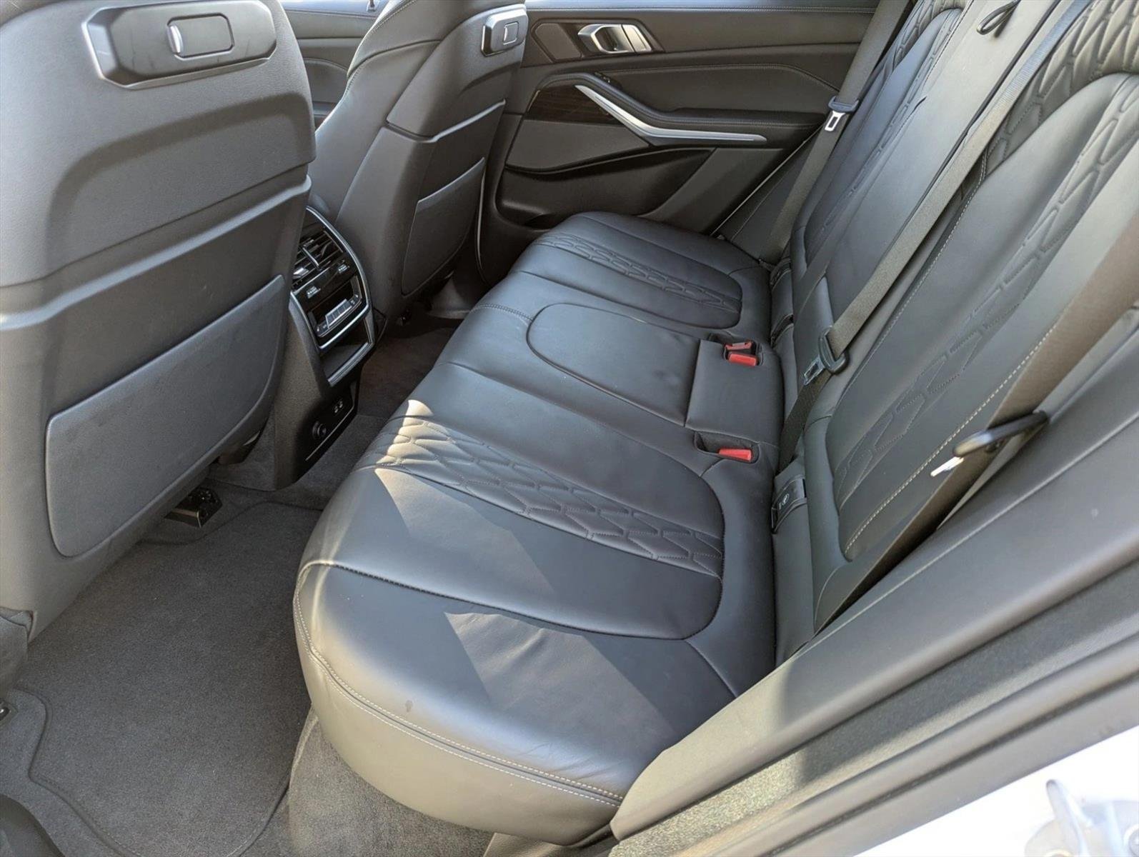 2025 BMW X5 50e - Photo 19