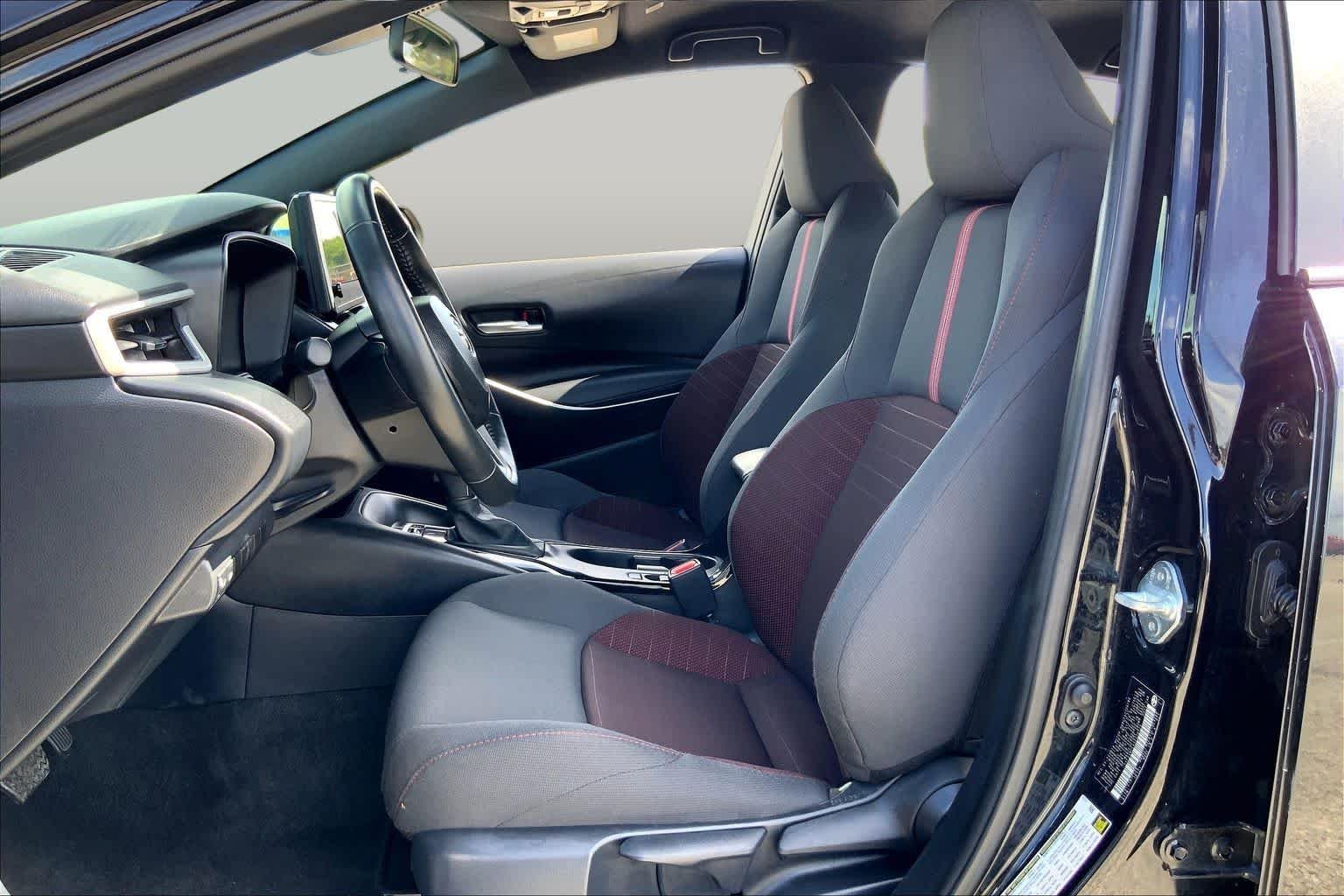 Used 2025 Midnight Black Metallic Toyota SE image 8