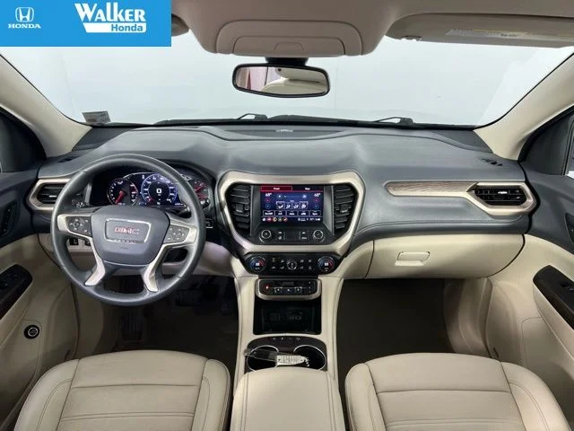 Used 2023 White GMC Denali image 38