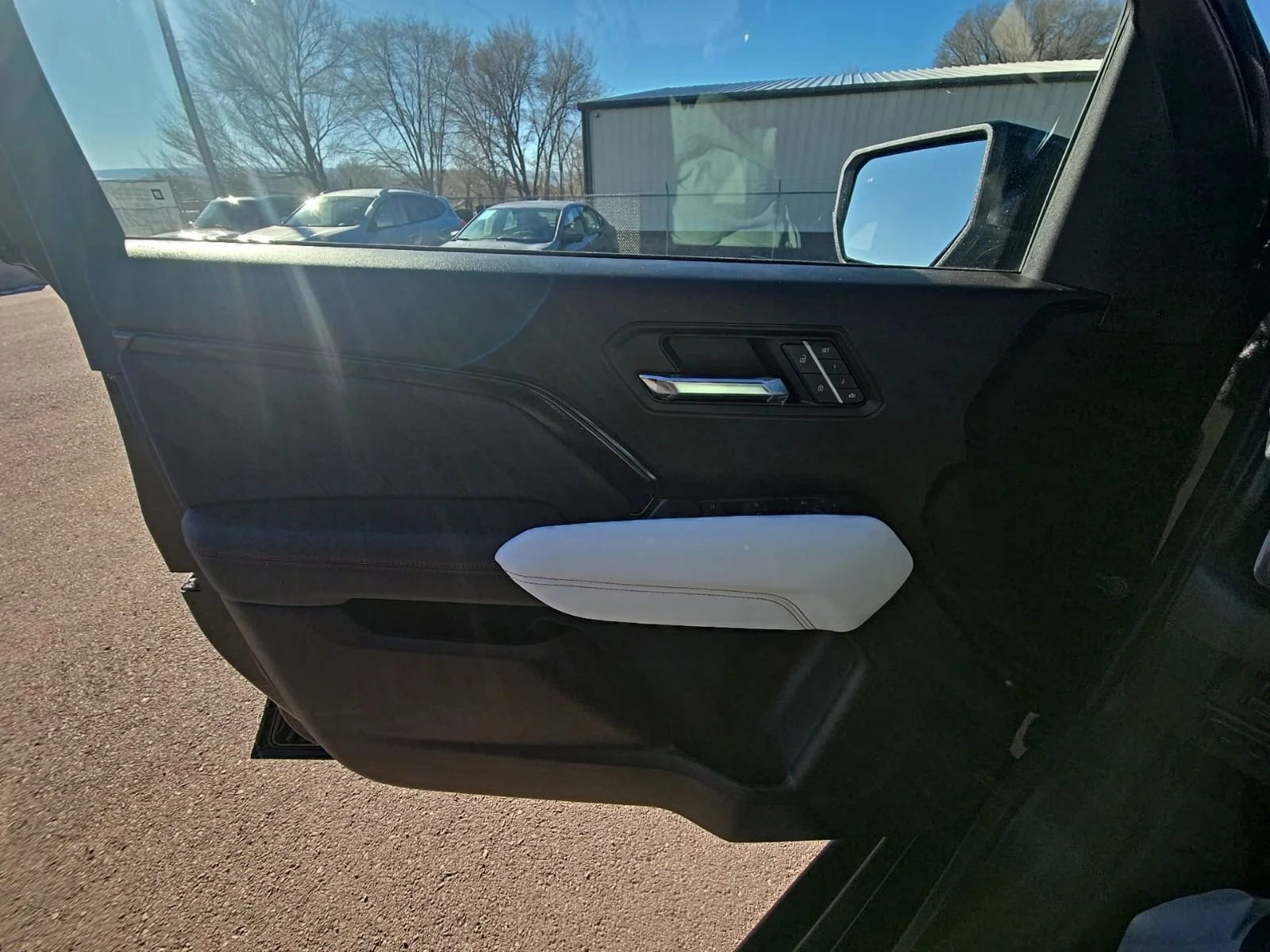 2026 GMC Canyon AT4X - Photo 36