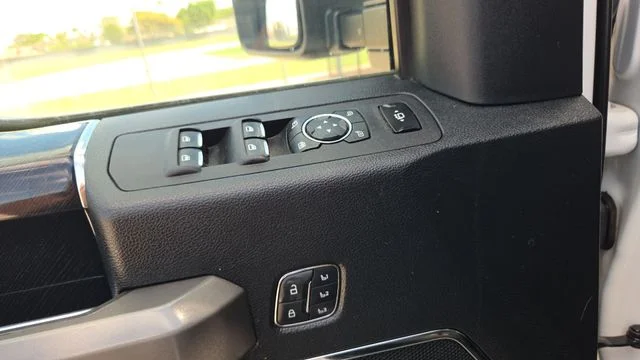 Used 2020 White Ford Platinum image 14