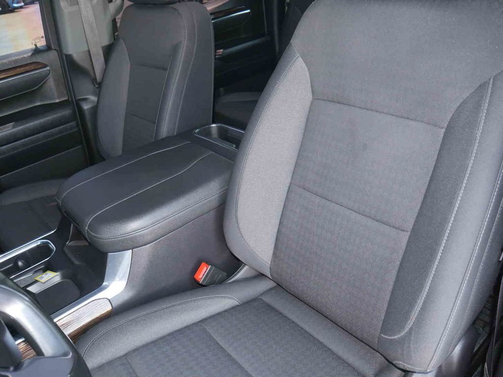 Used 2025 Red GMC Elevation image 34