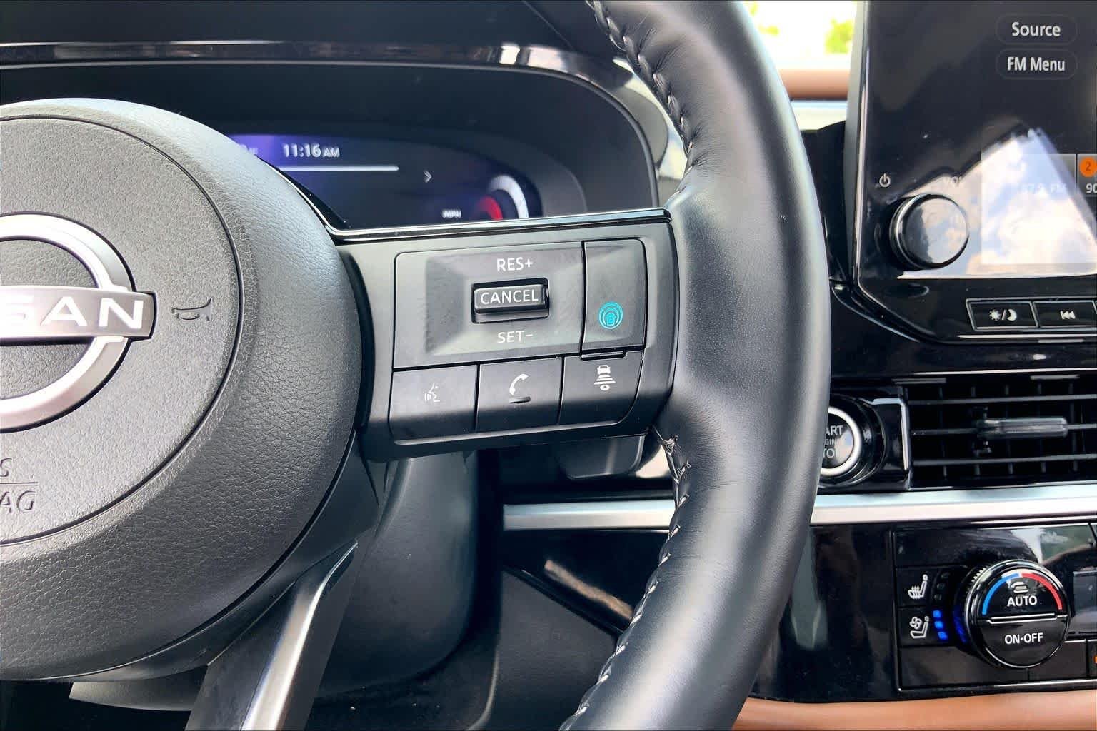 Used 2024 Pearl White Tricoat Nissan Platinum image 24