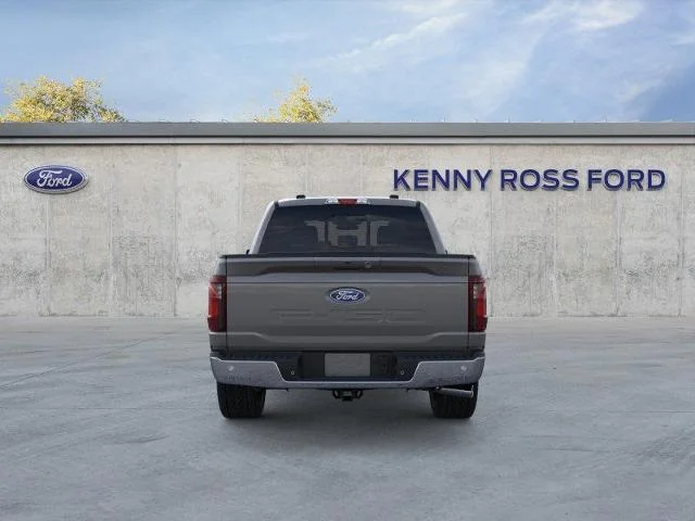 New 2026 Carbonized Gray Metallic Ford XLT image 28