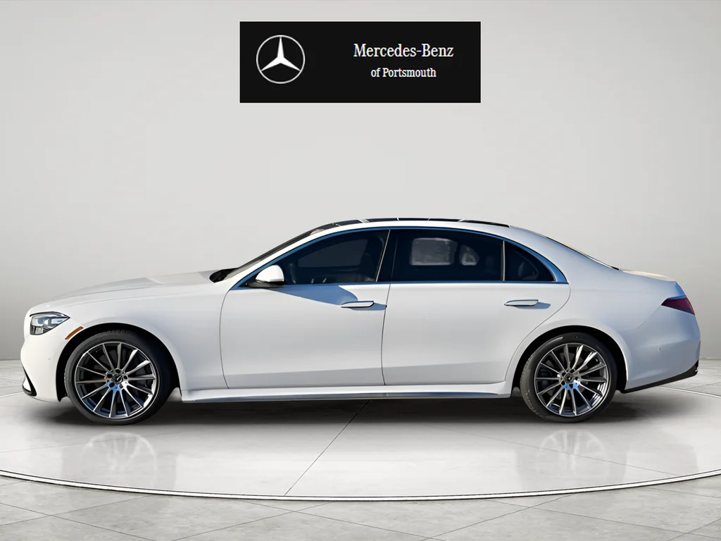 New 2026 MANUFAKTUR Moonlight White Metallic Mercedes-Benz S 580 image 5