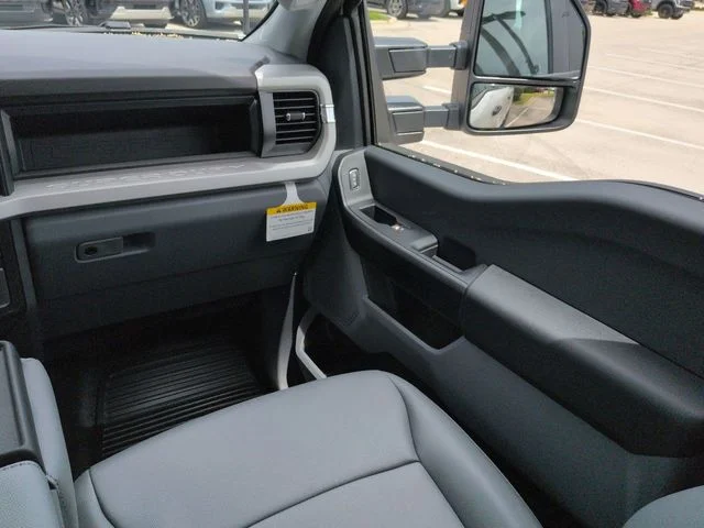 New 2026 Oxford White Ford F-250® XL image 17