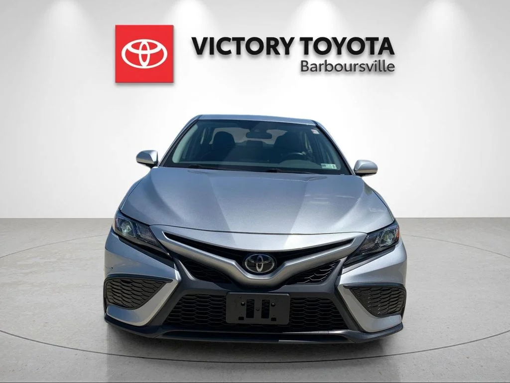 Used 2023 Silver Toyota SE image 8