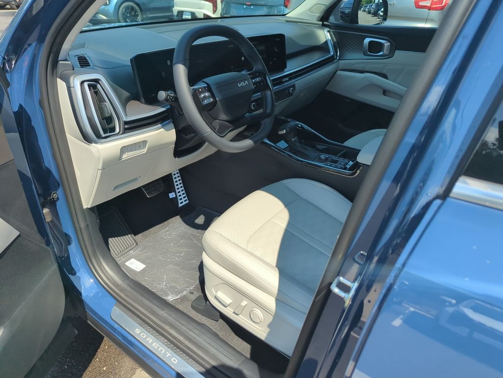 New 2026 Midnight Lake Blue Kia SX image 11