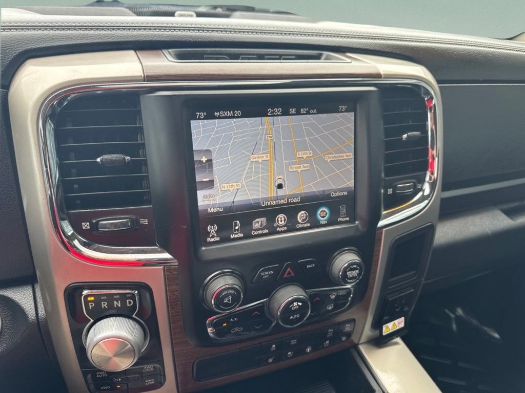 Used 2017 Brilliant Black Crystal Pearlcoat Ram Laramie image 13