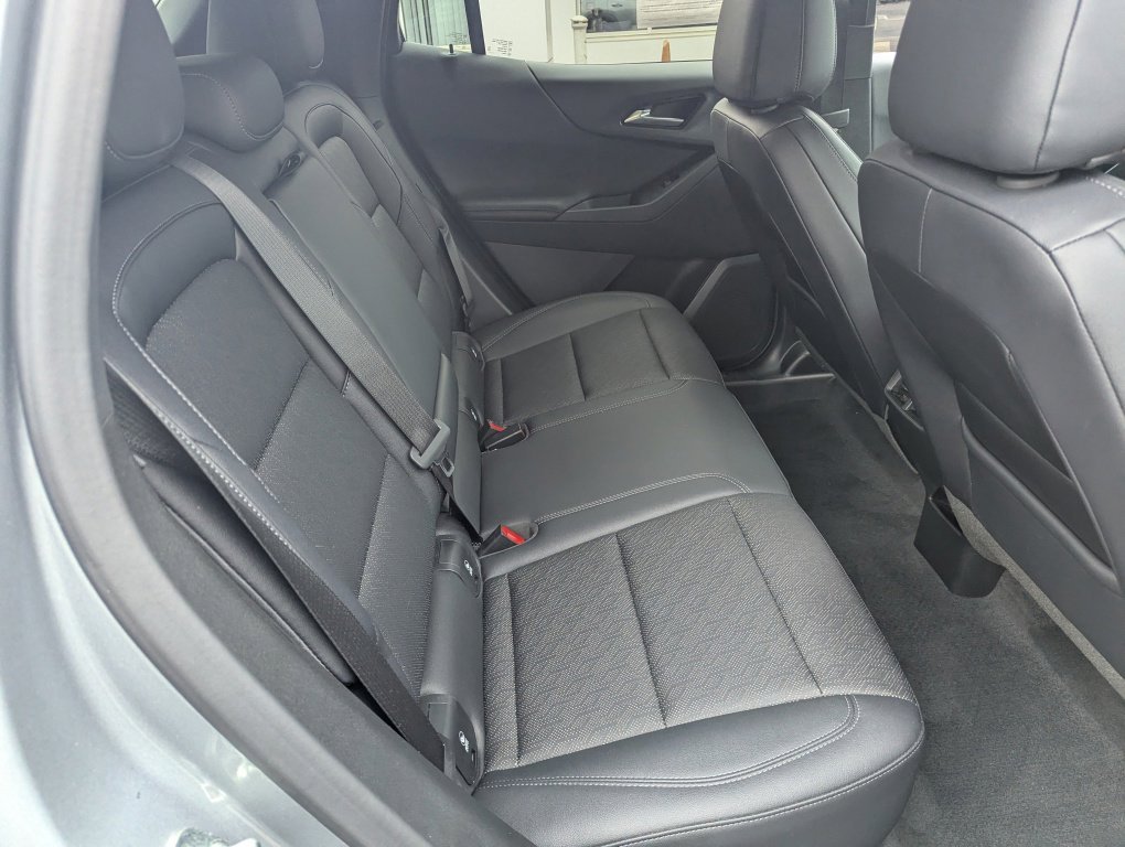 2026 Chevrolet Equinox LT - Photo 11