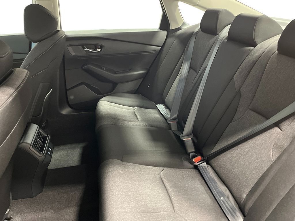 2025 Honda Accord SE - Photo 23
