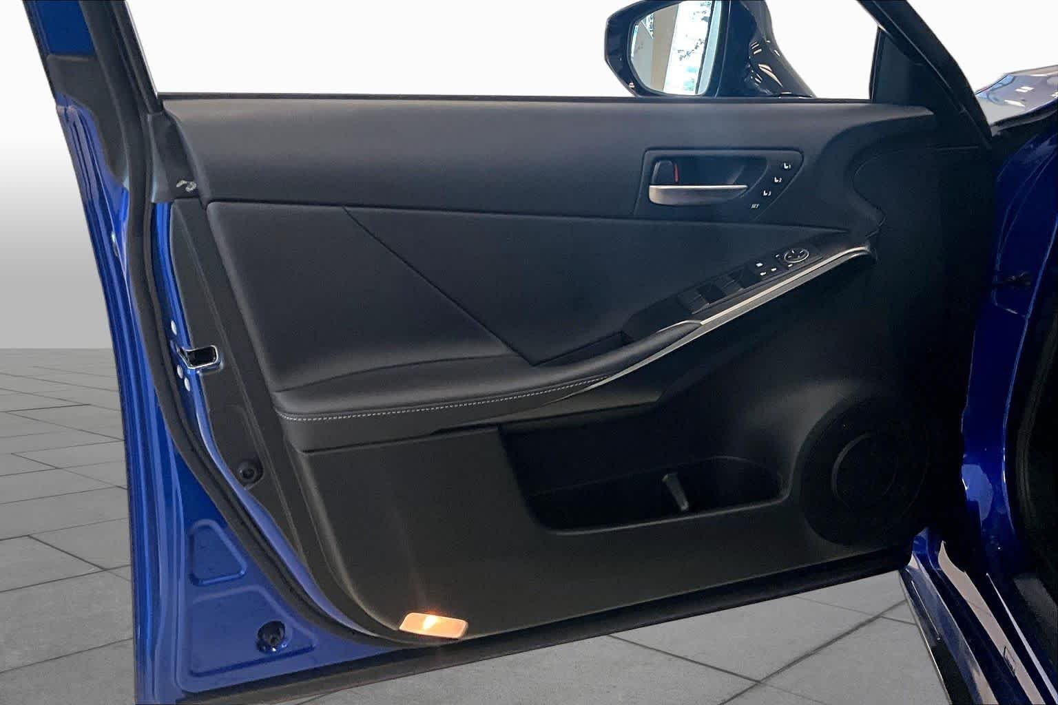 Used 2024 Ultrasonic Blue 2.0 Lexus F SPORT Performance Premium image 20