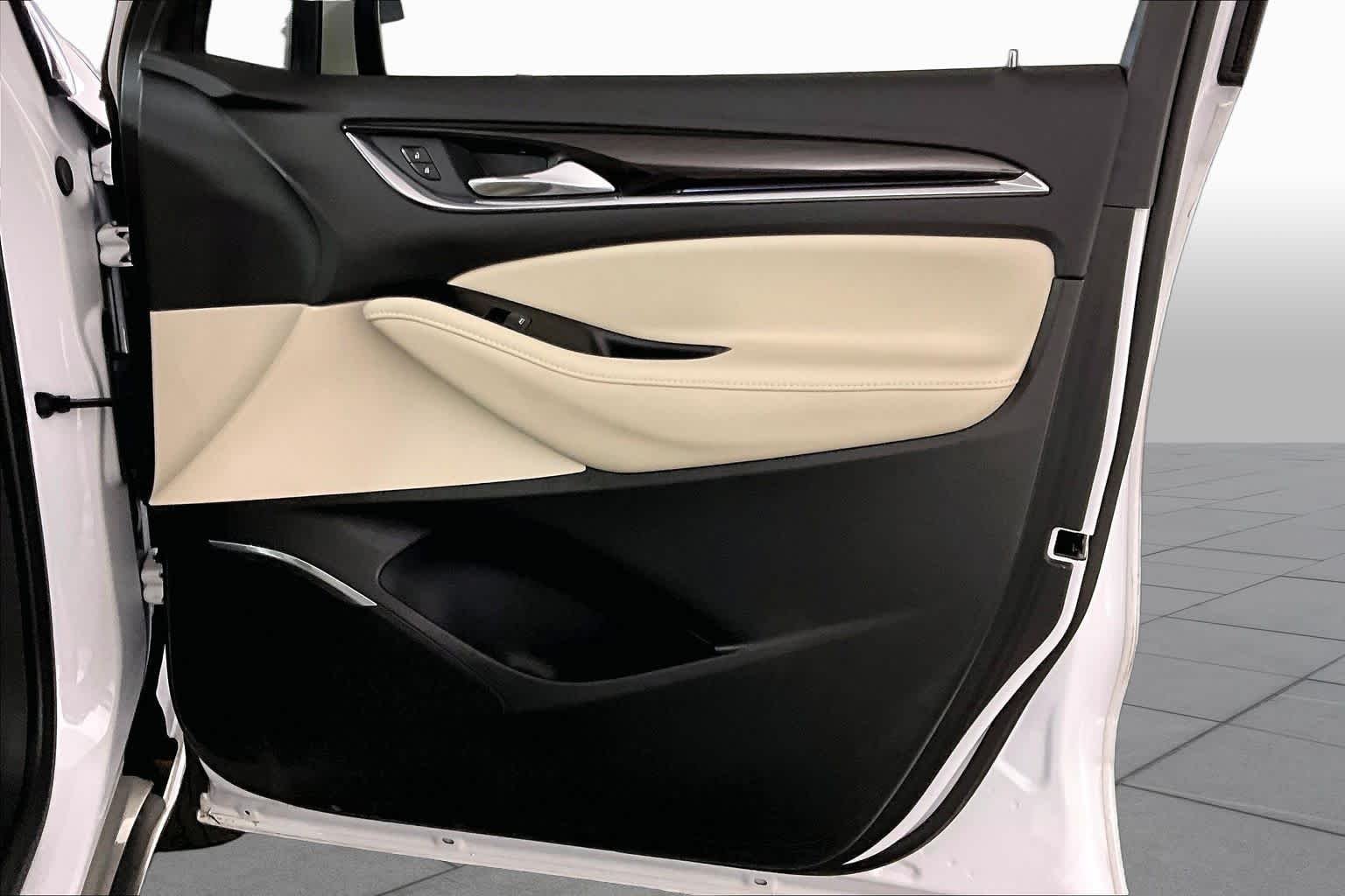 2023 Buick Enclave Essence - Photo 21